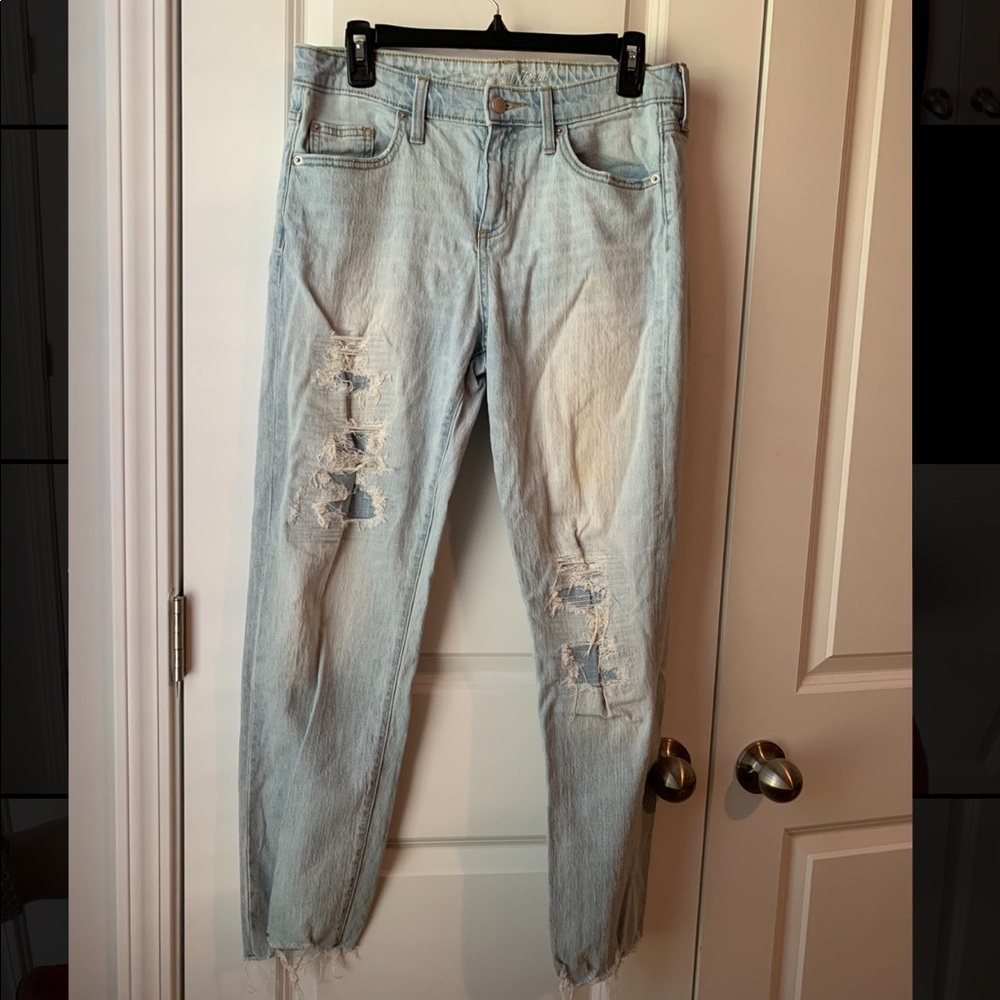 Mid rise boyfriend jeans
